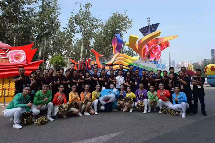 美亞迪技術(shù)團隊與領(lǐng)導及其他工作人員北京工體大合影